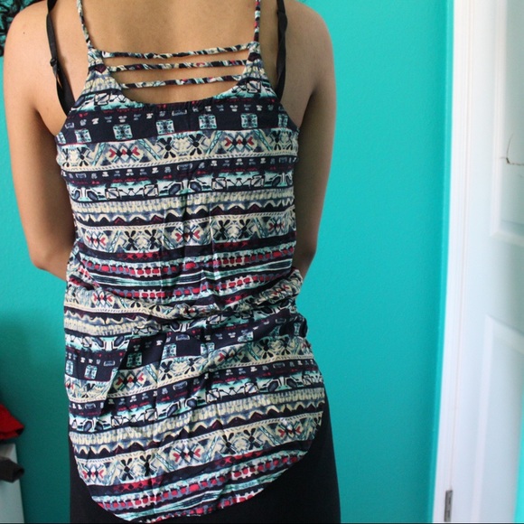 patterned tank top - Picture 2 of 5
